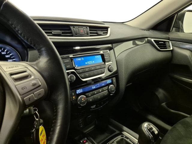 NISSAN X-Trail usata, con Volante in pelle