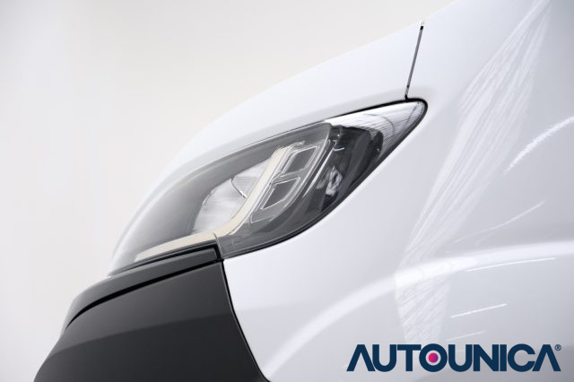 PEUGEOT Boxer usata, con Servosterzo
