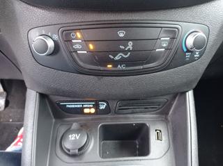 FORD Tourneo Courier usata, con Boardcomputer