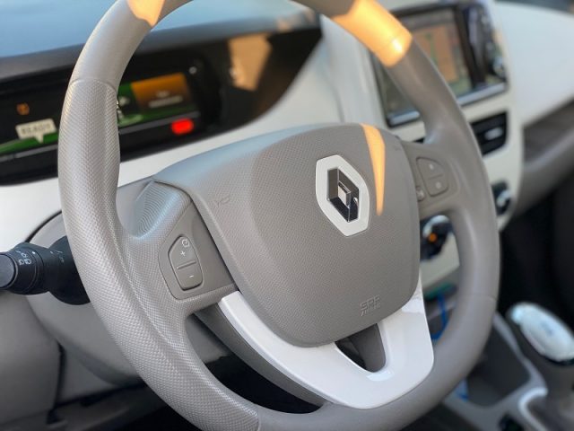 RENAULT ZOE usata, con Autoradio
