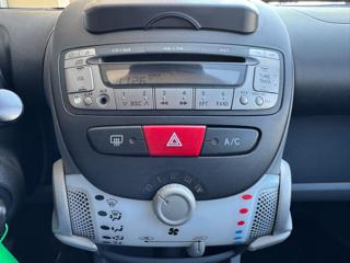 PEUGEOT 107 usata, con Sedile posteriore sdoppiato