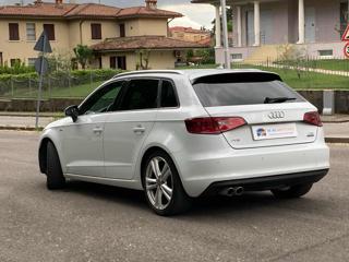 AUDI A3 usata, con Autoradio