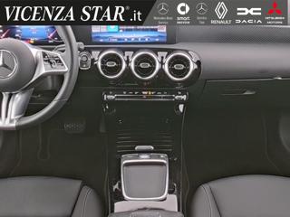 MERCEDES-BENZ A 180 usata, con Alzacristalli elettrici