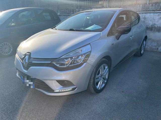 RENAULT Clio usata, con Airbag