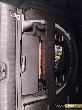 PEUGEOT 2008 usata, con Park Distance Control
