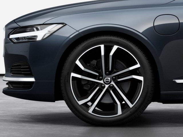VOLVO V90 usata, con Autoradio