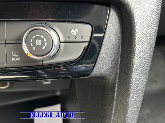 OPEL Corsa usata, con Fari LED