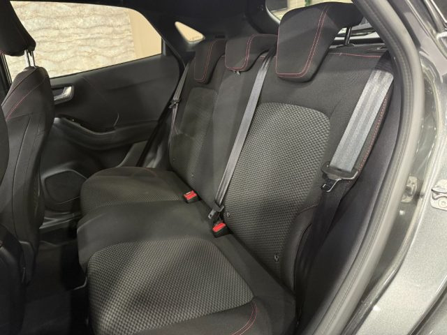 FORD Puma usata, con Vetri oscurati