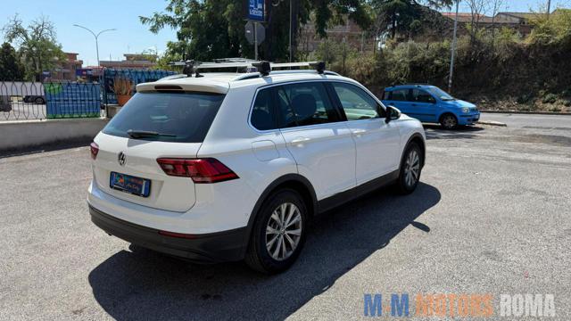 VOLKSWAGEN Tiguan usata, con Boardcomputer