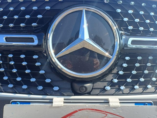 MERCEDES-BENZ GLB 200 usata, con Chiusura centralizzata