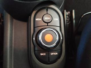 MINI One usata, con Volante in pelle
