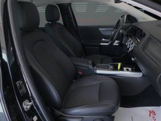 MERCEDES-BENZ GLA 180 usata 19