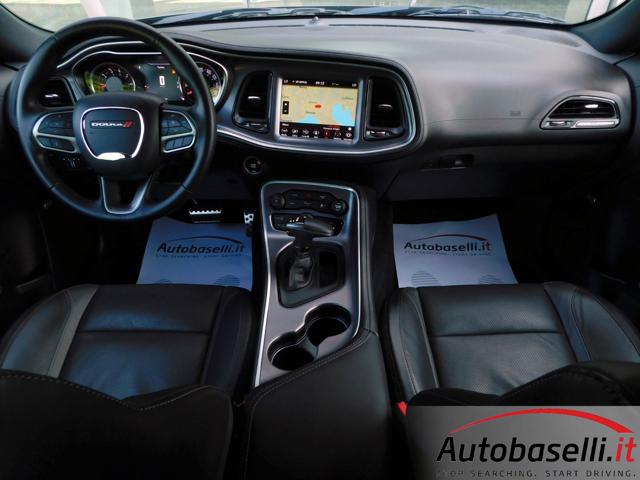DODGE Challenger usata, con USB