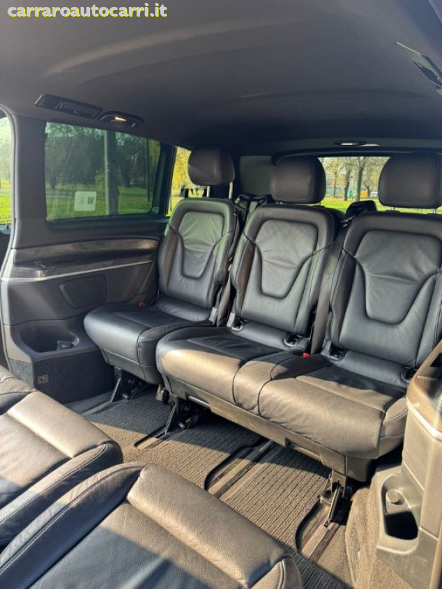 MERCEDES-BENZ V 250 usata, con Cronologia tagliandi