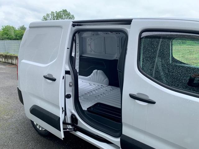 TOYOTA Proace City usata 18