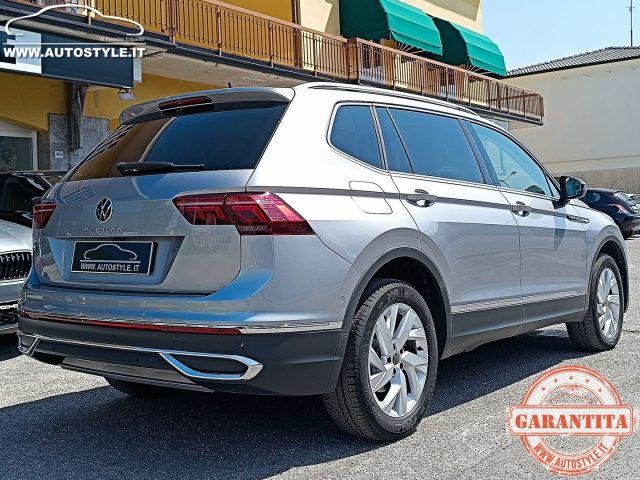 VOLKSWAGEN Tiguan Allspace usata, con Autoradio digitale