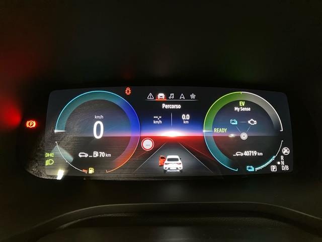 RENAULT Arkana usata, con Touch screen