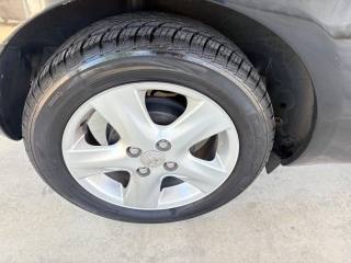 TOYOTA Yaris usata 43