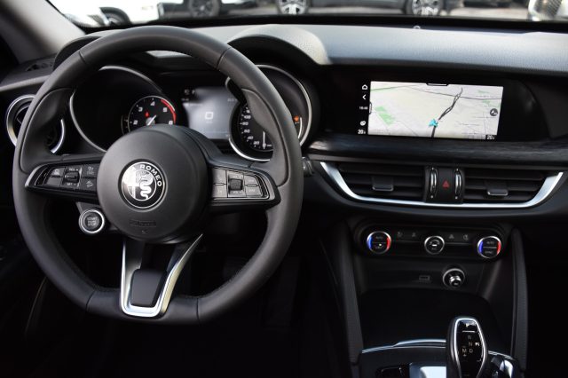 ALFA ROMEO Stelvio usata, con Chiusura centralizzata