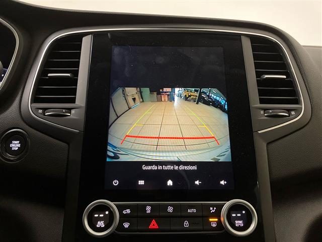 RENAULT Megane usata, con Fari LED