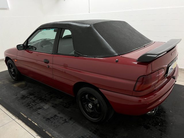 FORD Escort usata 8