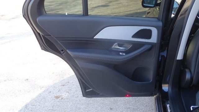 MERCEDES-BENZ GLE 300 usata, con Supporto lombare