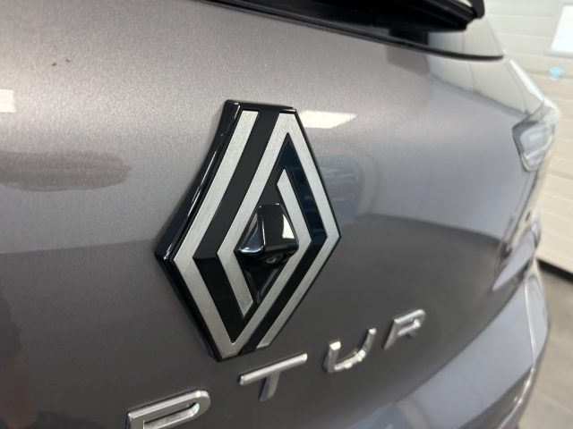 RENAULT Captur usata, con USB