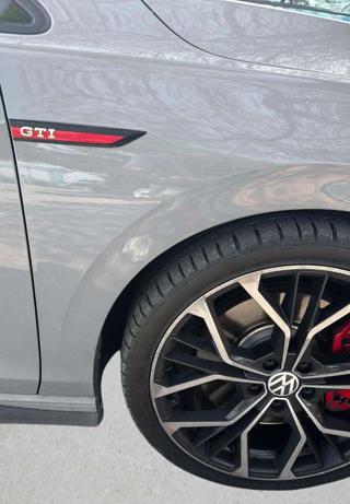 VOLKSWAGEN Golf usata, con Alzacristalli elettrici