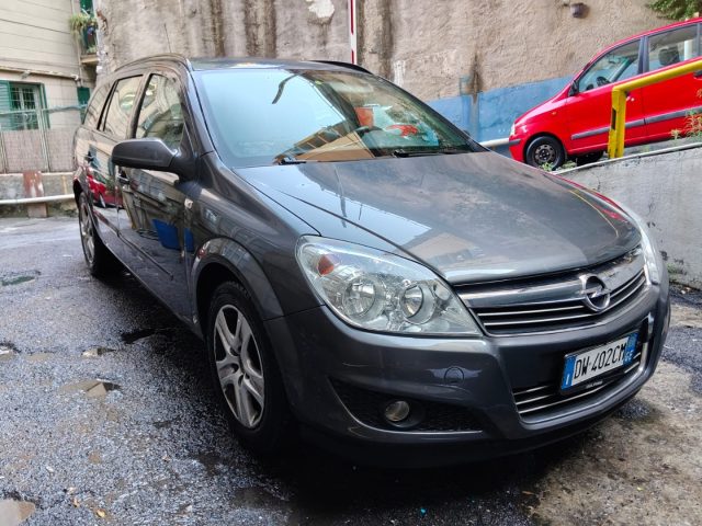 OPEL Astra usata, con Airbag laterali