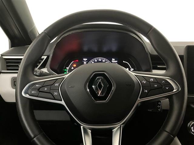 RENAULT Clio usata, con Specchietti laterali elettrici