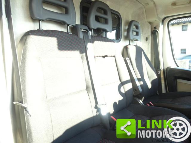 PEUGEOT Boxer usata, con Sensori di parcheggio posteriori