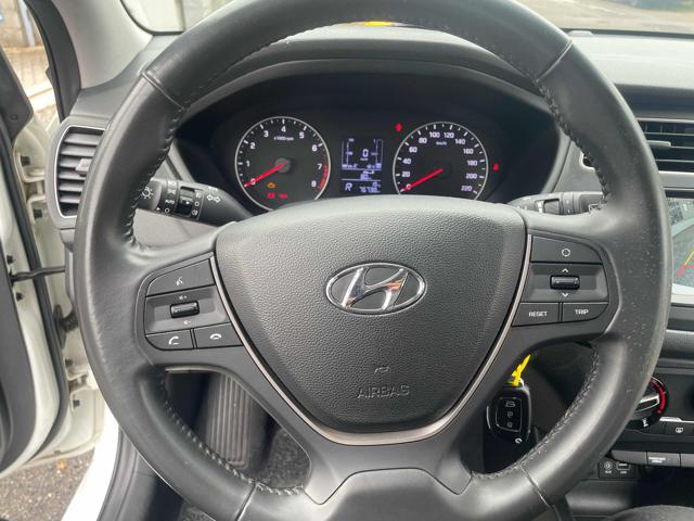 HYUNDAI i20 usata, con Fendinebbia