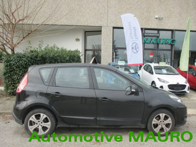RENAULT Scenic usata 7