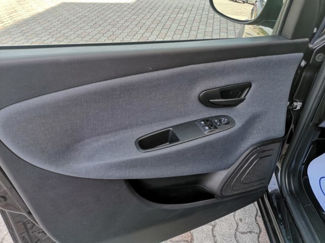LANCIA Ypsilon usata, con Immobilizzatore elettronico