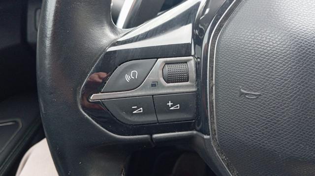 PEUGEOT 3008 usata, con MP3