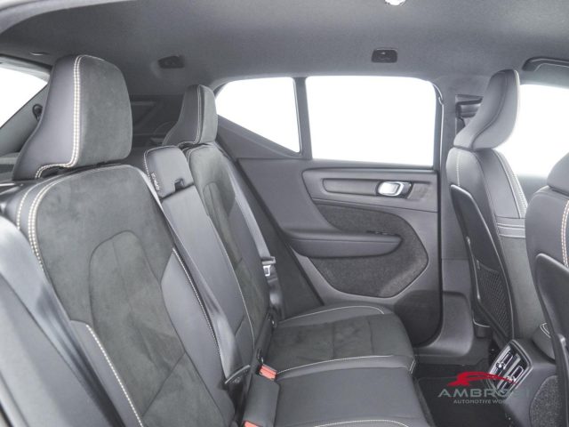VOLVO XC40 usata 10