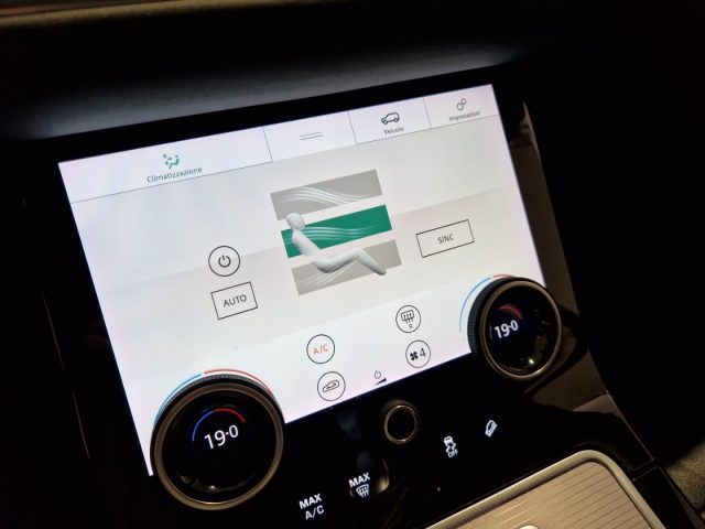LAND ROVER Range Rover Evoque usata, con Sistema di navigazione