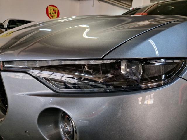MASERATI Levante usata, con Sensori di parcheggio anteriori