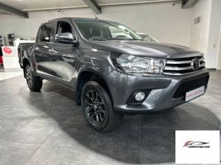 TOYOTA Hilux 2.4 D-4D 4WD DC COMFORT NAVI CAMERA AUT.