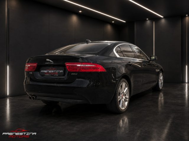JAGUAR XE usata, con Airbag Passeggero