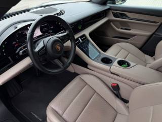 PORSCHE Taycan usata, con Boardcomputer
