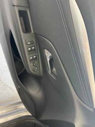 OPEL Corsa usata, con Bluetooth