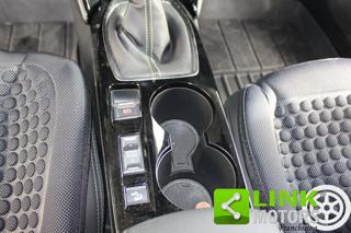 PEUGEOT 2008 usata, con Interni in pelle