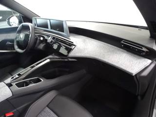 PEUGEOT 3008 usata, con Sedile posteriore sdoppiato