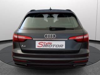 AUDI A4 usata, con Park Distance Control