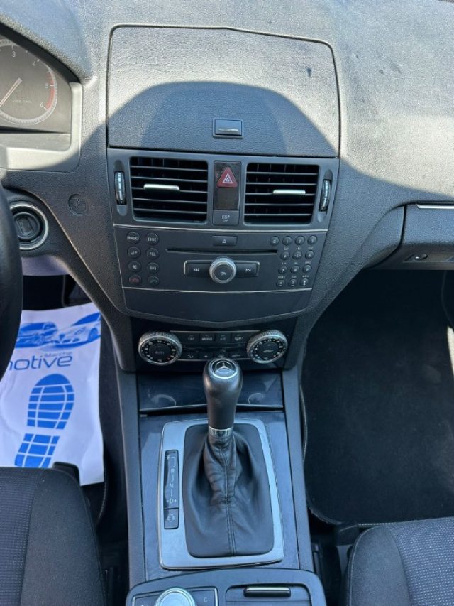 MERCEDES-BENZ C 220 usata, con Fendinebbia