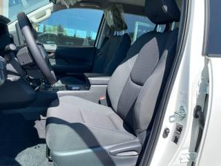 TOYOTA Hilux usata, con Isofix