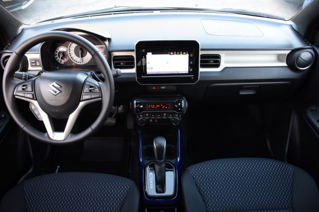 SUZUKI Ignis usata, con Boardcomputer