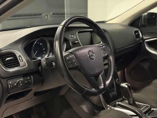 VOLVO V40 usata, con Controllo trazione