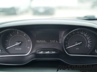 PEUGEOT 208 usata, con Specchietti laterali elettrici